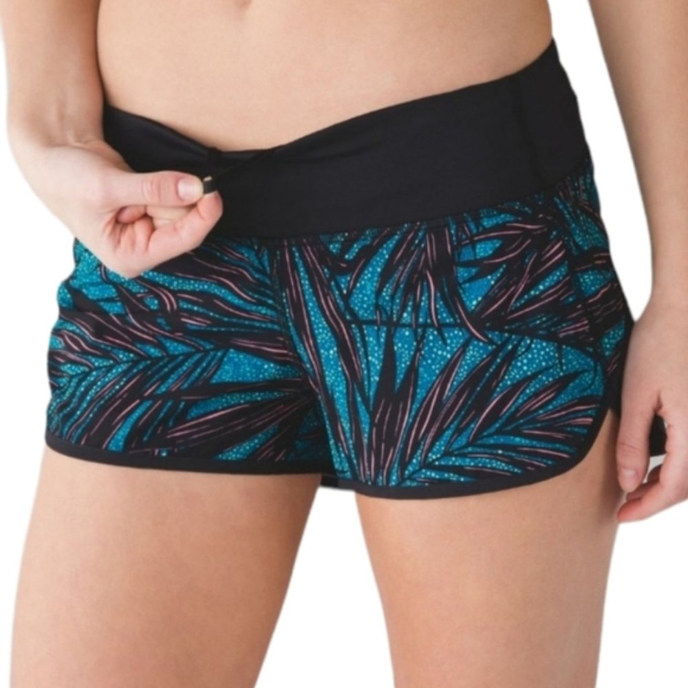 Lululemon Speed Short Palm Lace Tofino Teal Multi / Black Shorts Size 4